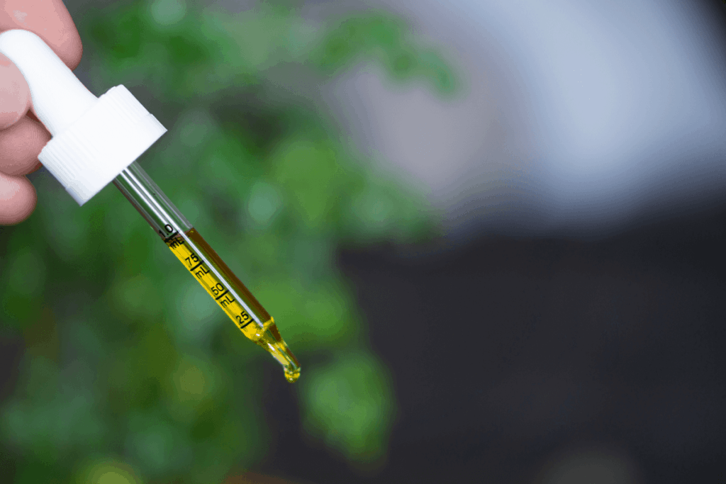 Hemp oil dropper