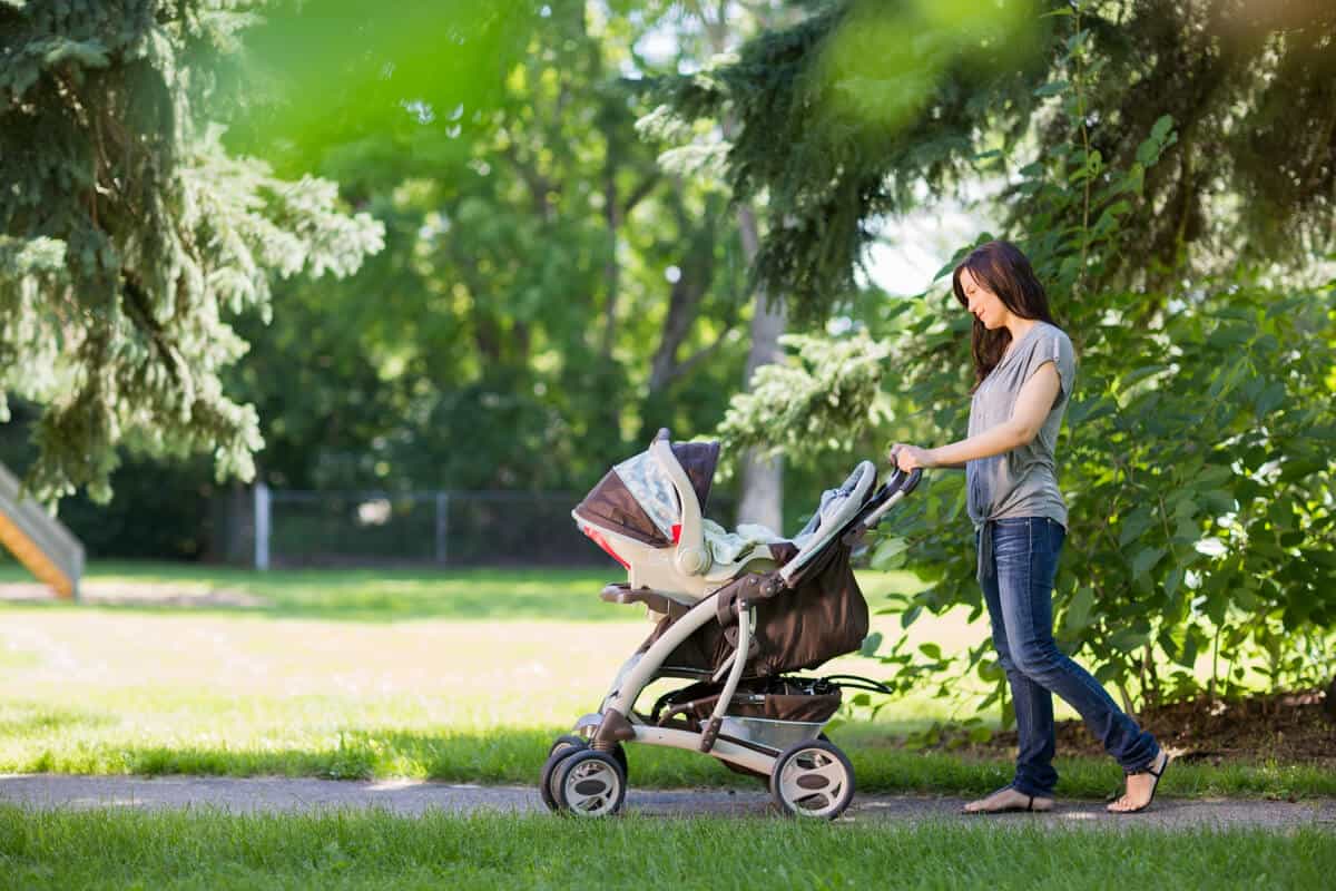 Breastfeeding tips woman pushing a stroller