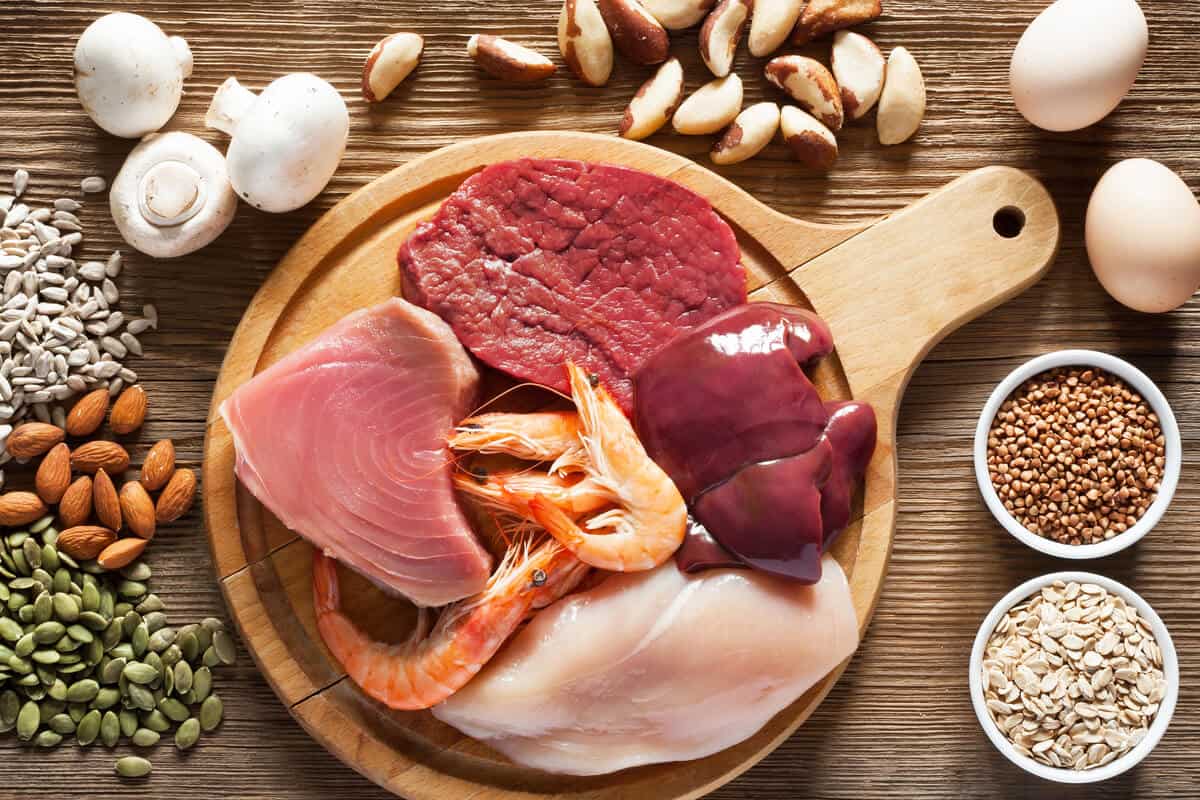 hypothyroidism vs. hyperthyroidism lean meat spread