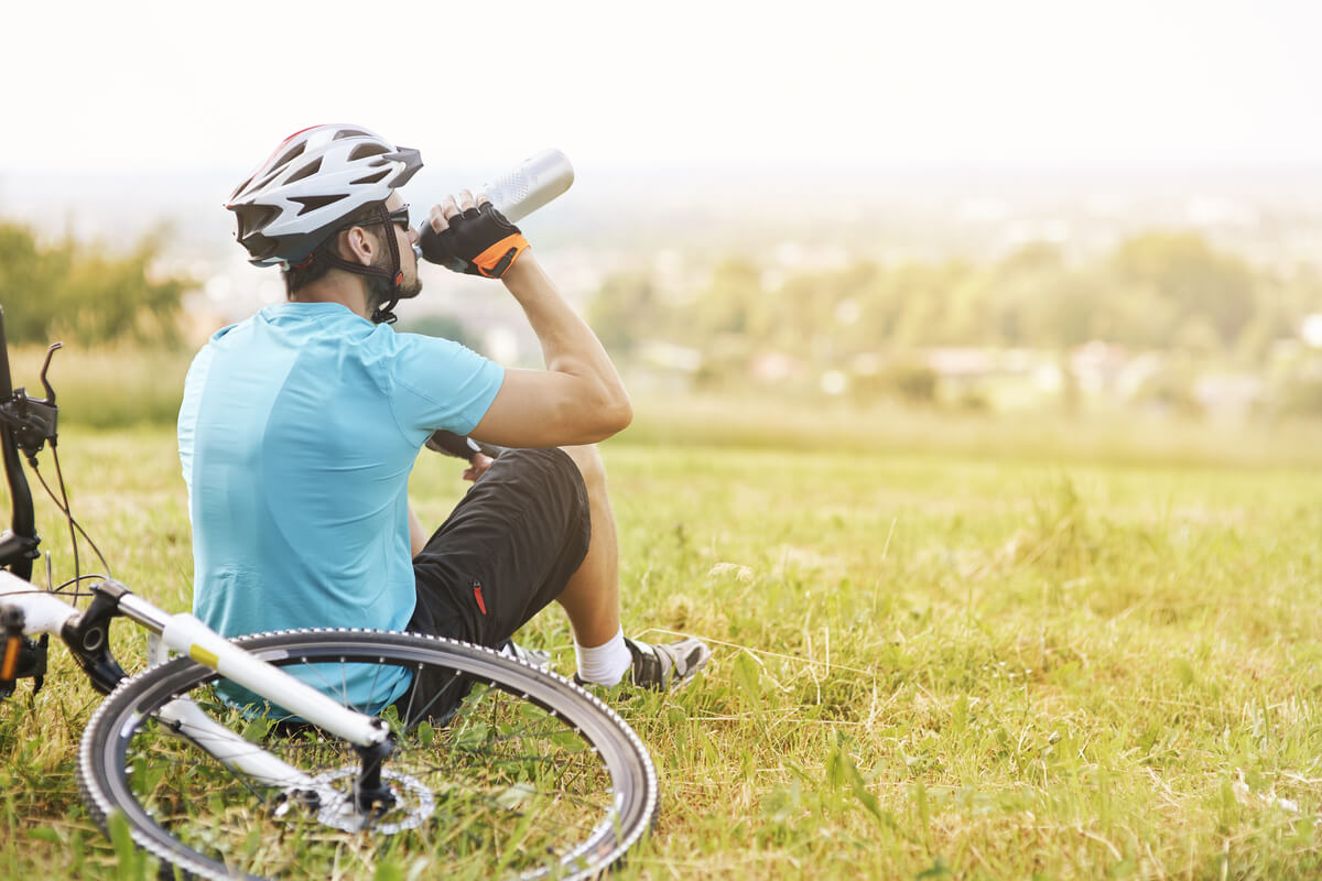 exercise safety man drinking water