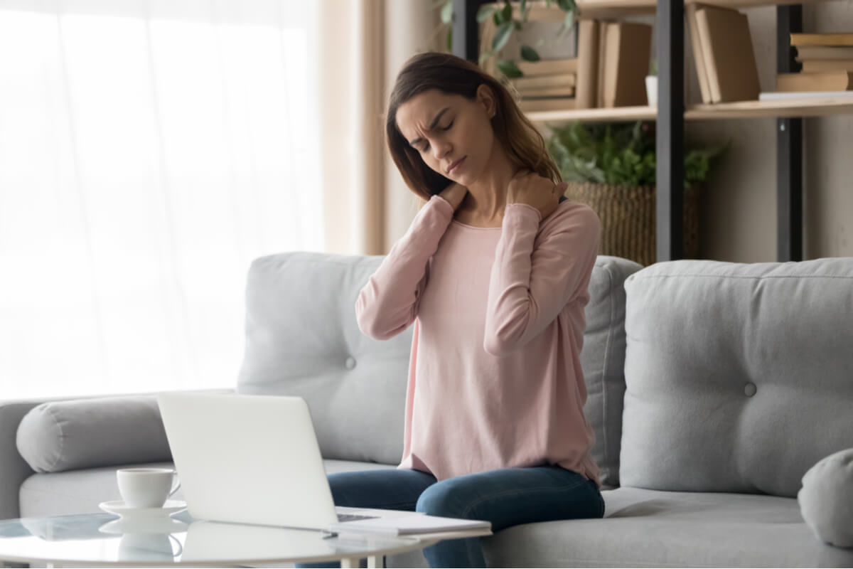 woman with nerve pain