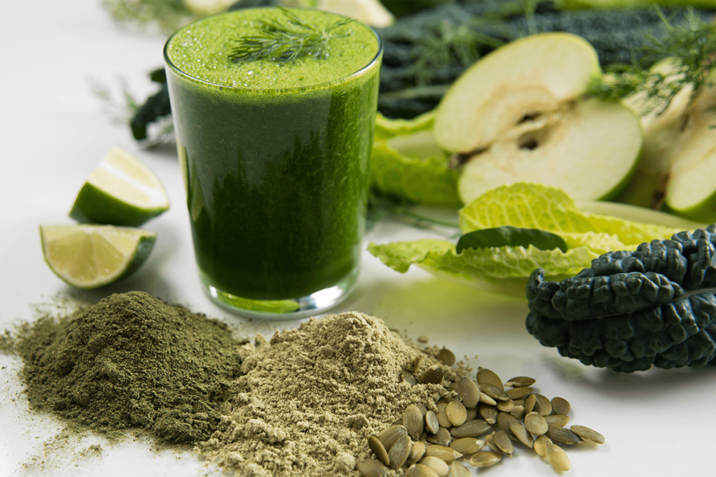 green smoothie with supplement powder